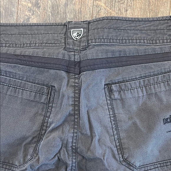 Kuhl Men's Charcoal Shorts - Picture 11 of 12